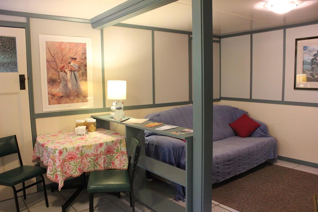 The Gables Yungaburra Bed & Breakfast Ruang foto